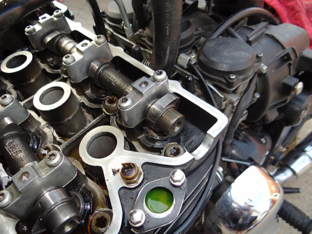 10132013 Triumph Valve Adjustment